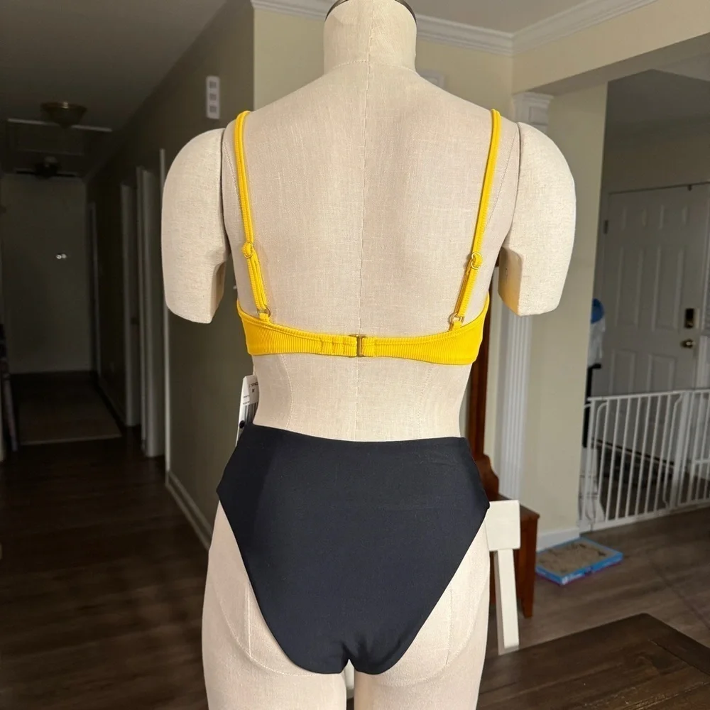 L*SPACE Helena Ribbed Bikini Top Mustard Yellow M NWT